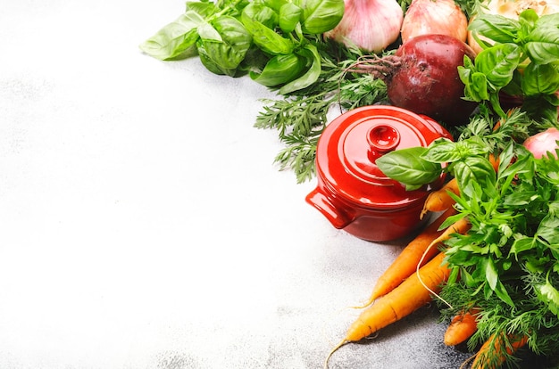 Ingrediente proaspete pe masă